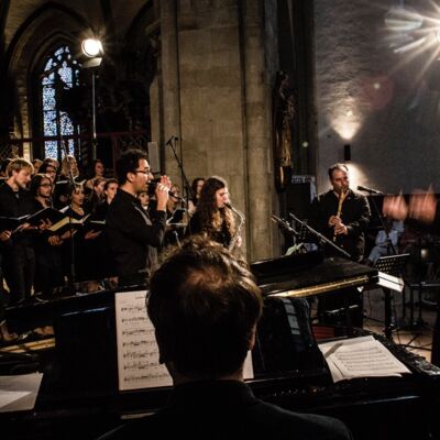 Florian Weber, Rabih Lahoud, Anna-Lena Schnabel, Salam Syria Chor & Jörg Mall © Andy Spyra